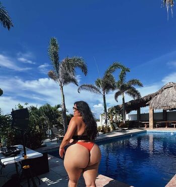 Full leaked Abssrom private onlyfans photo