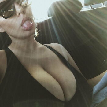 Full leaked Adrianafenice private onlyfans photo
