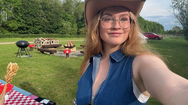 alicee_mayanne