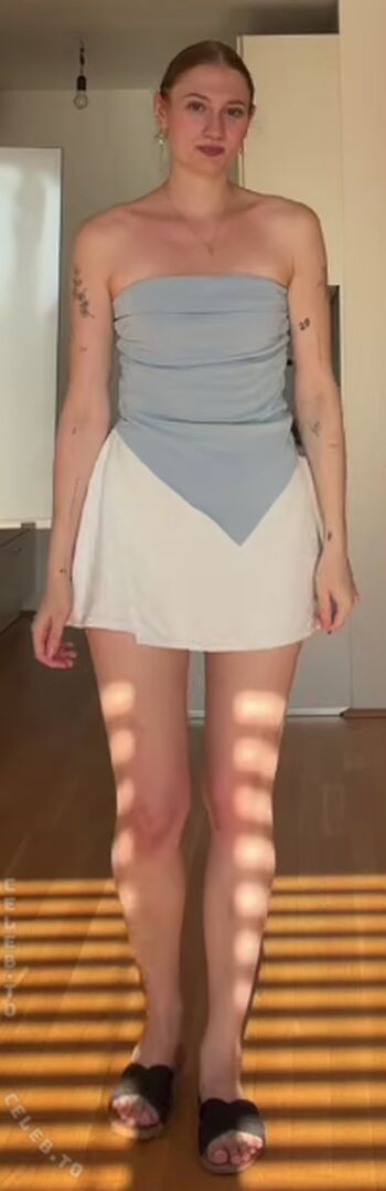 Full leaked Aline xue private onlyfans photo