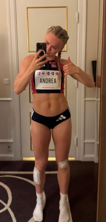 Full leaked Andrea rooth private onlyfans photo