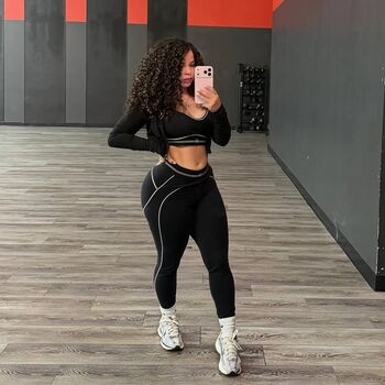 Full leaked Andreafitmommy private onlyfans photo