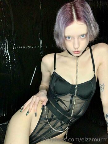 Full leaked Arielmurrr private onlyfans photo