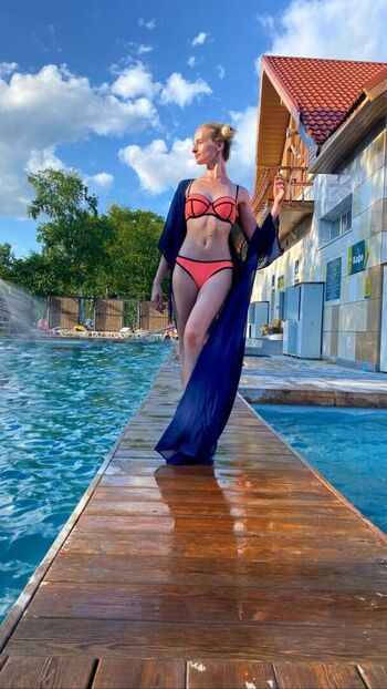 Full leaked Arinazhotikova private onlyfans photo