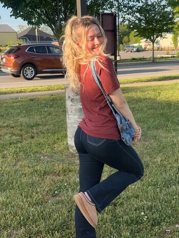 Full leaked Ashlynsmith private onlyfans photo