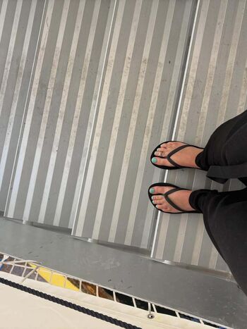 Full leaked Avery shipp private onlyfans photo