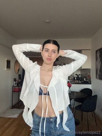 Full leaked Aylenlopez private onlyfans photo