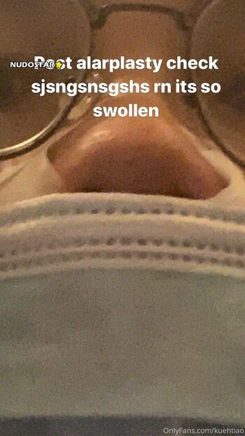 Full leaked Barisankfc a k a kuehtiao private onlyfans photo