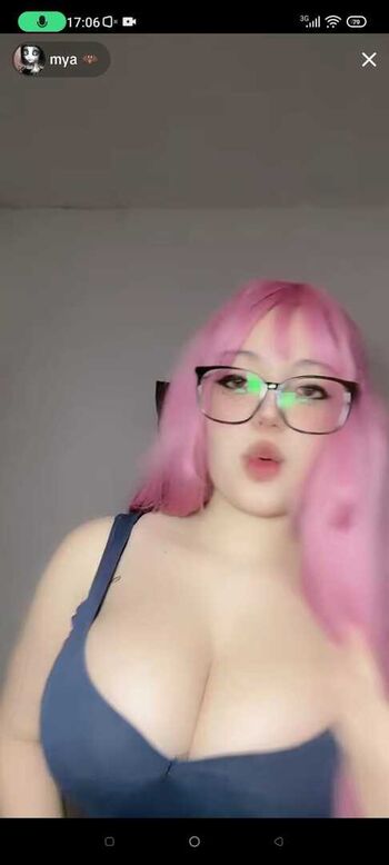 Full leaked Bat spitt private onlyfans photo