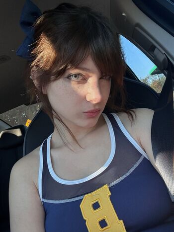Bella