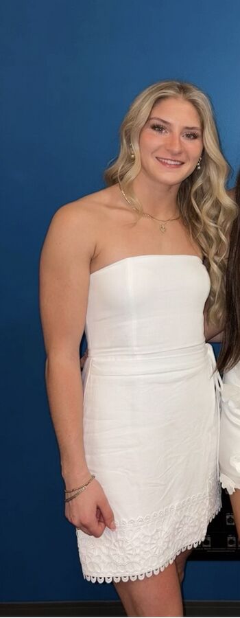 Bella Norris