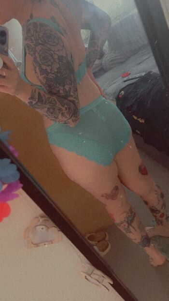 Full leaked Bxston private onlyfans photo