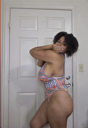 Full leaked Coco ppop private onlyfans photo