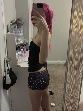 Full leaked Cokeewhoree private onlyfans photo