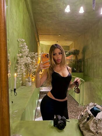 Full leaked Cyngxq private onlyfans photo