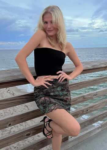 Full leaked Darci lynne farme private onlyfans photo