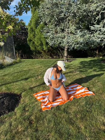 Full leaked Deja foxx private onlyfans photo