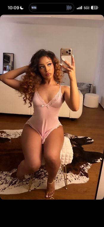 Full leaked Desiiofficiall private onlyfans photo