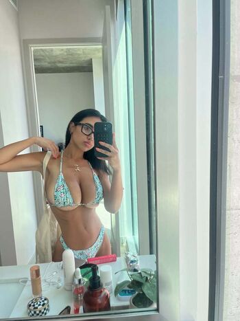 Full leaked Desss private onlyfans photo