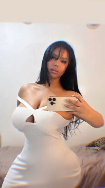 Full leaked Elegancewoman private onlyfans photo