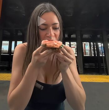 Elizabetheatsnyc