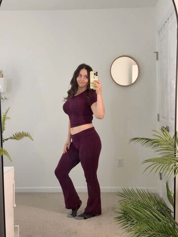 Full leaked Elle private onlyfans photo