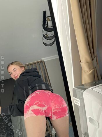 Full leaked Ellie candy page private onlyfans photo