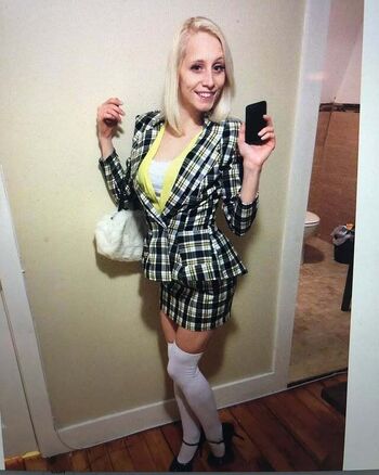Full leaked Elliebelliewatermellie private onlyfans photo