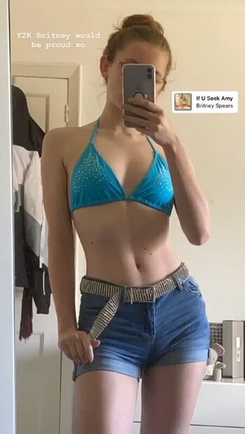 Full leaked Em cavell private onlyfans photo