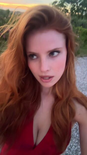 Emily Deyt-Aysage