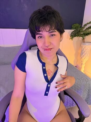 Emma_cute7