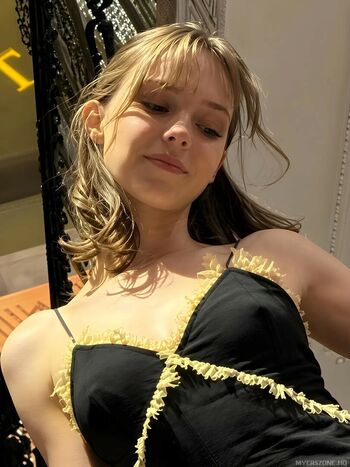 Emma Myers