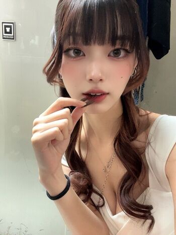 Full leaked Kadachixox/ private onlyfans photo