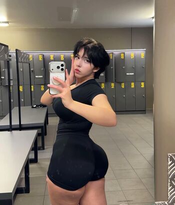 Full leaked Fily private onlyfans photo