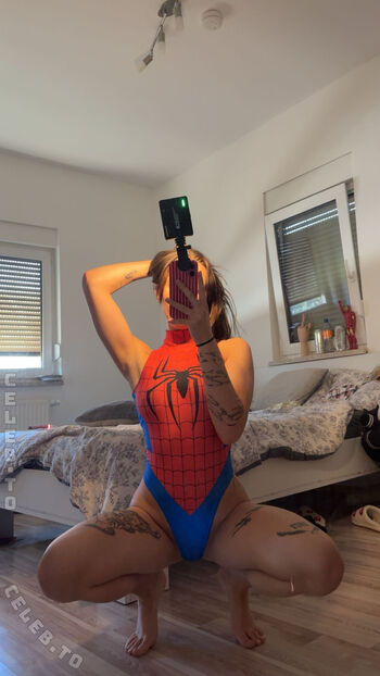 Full leaked Faey private onlyfans photo