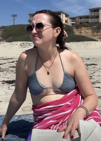 Full leaked Fictionalshenanigans private onlyfans photo