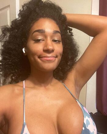 Full leaked Finetracks private onlyfans photo