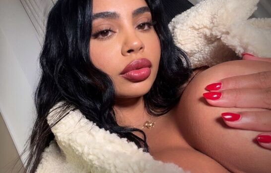 Full leaked Teennude/ private onlyfans photo