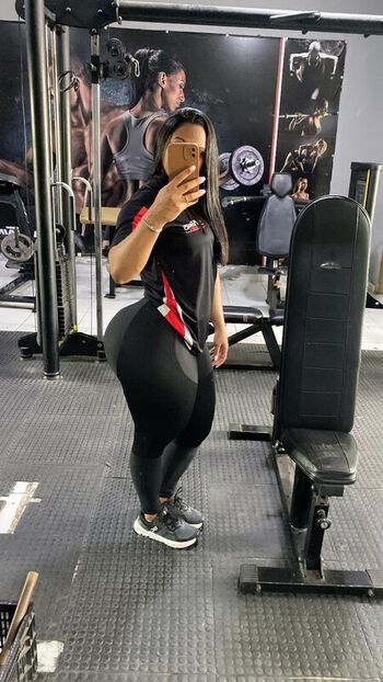 Full leaked Flavia lavinea private onlyfans photo