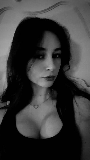 Full leaked Graciegirlasmr private onlyfans photo