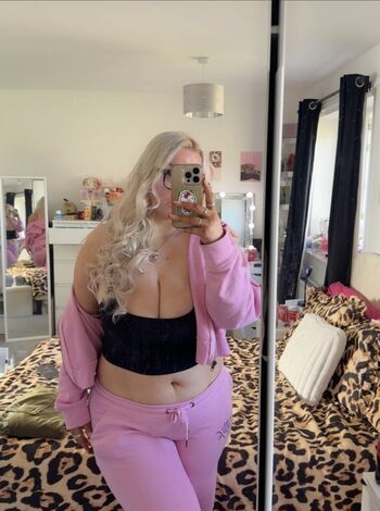 Full leaked Graciembxox private onlyfans photo