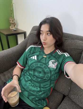 Full leaked Gravitypullr private onlyfans photo