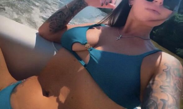 Full leaked Hagsxrlou private onlyfans photo