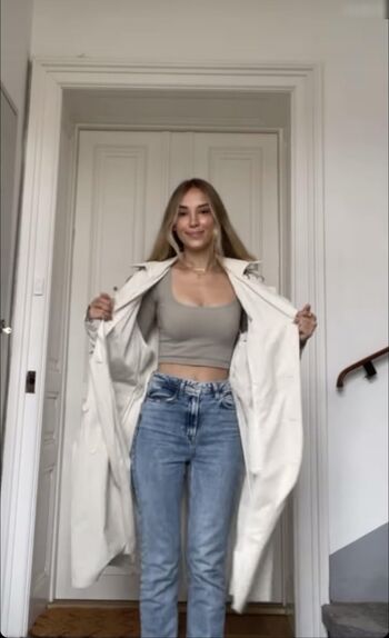 Full leaked Hannahantonia private onlyfans photo