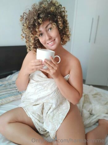 Full leaked Hannazimmerr private onlyfans photo