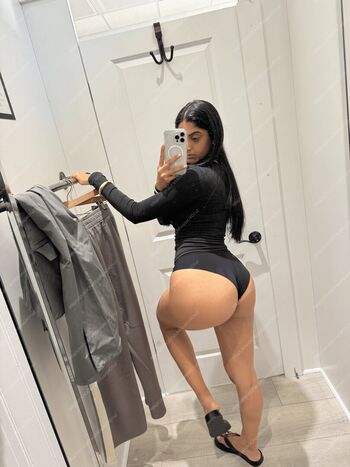 Full leaked Happy barot private onlyfans photo