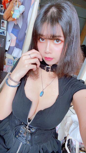 Full leaked Hieey private onlyfans photo