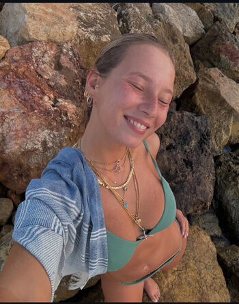 Full leaked Ildikeila private onlyfans photo