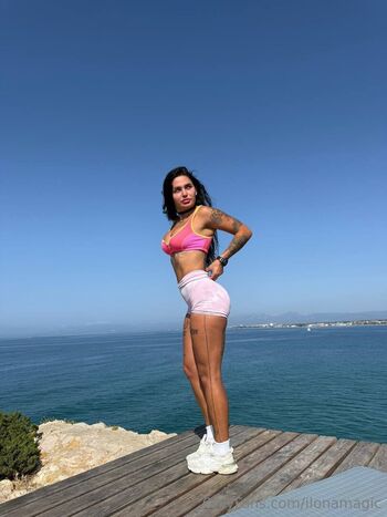 Full leaked Ilonamagic private onlyfans photo