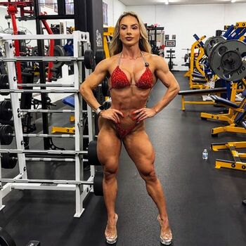 Isa Pereira